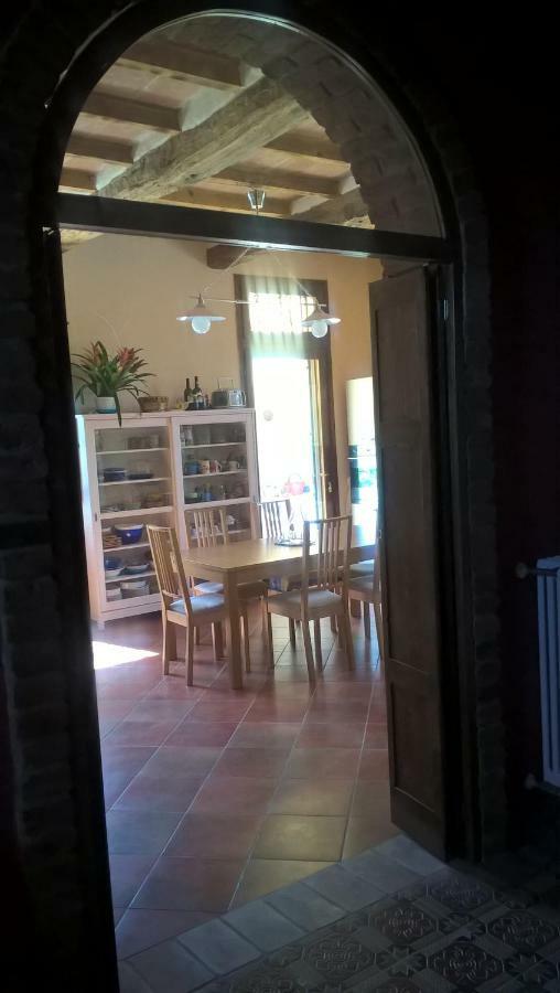 L'Albero Della Gioia Bed and Breakfast Villanova sull'Arda Εξωτερικό φωτογραφία