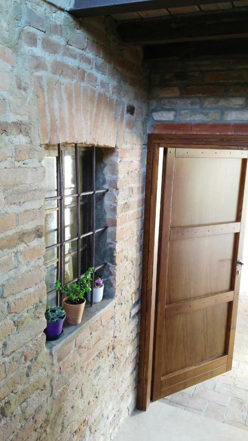 L'Albero Della Gioia Bed and Breakfast Villanova sull'Arda Εξωτερικό φωτογραφία